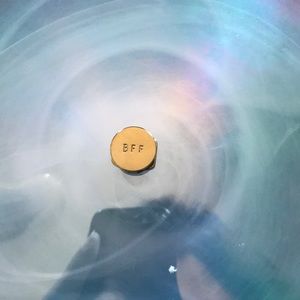 Keep collective gold BFF